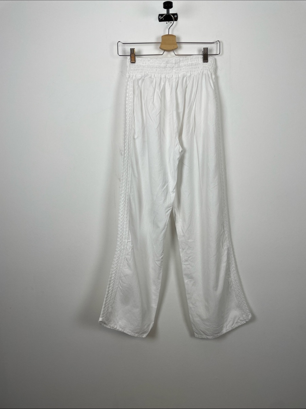 Seaspice Peruvian Cotton Crochet Side Trim 2 Pocket Wide-Leg Cover Up Pants - Picture 5 of 8